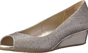 Bandolino Women's Candra Pump